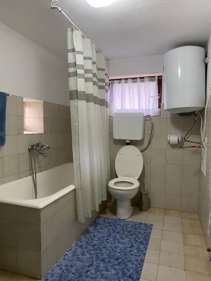 Cultural Monument House Vecchia Villa โอโทชาส ภายนอก รูปภาพ